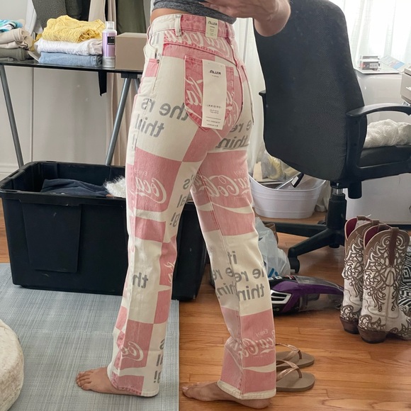 Rollas x Coca Cola Printed Jeans Straight Size 25 NWT - Picture 3 of 8